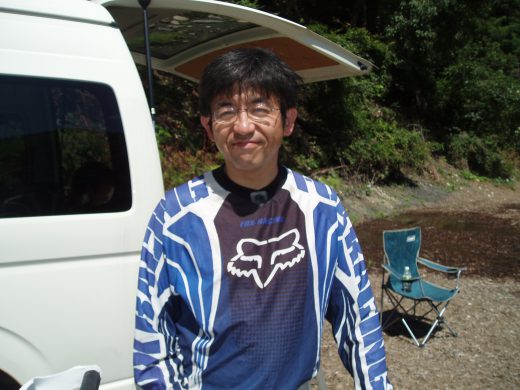 オートパーク　クワ