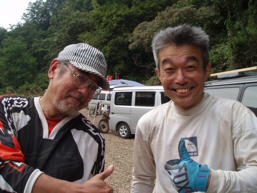 オートパーク　クワ