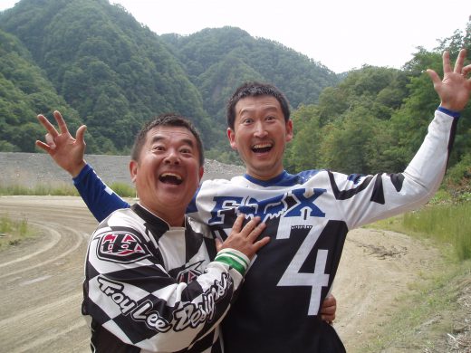 オートパーク　クワ