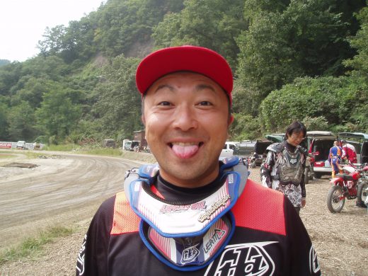 オートパーク　クワ