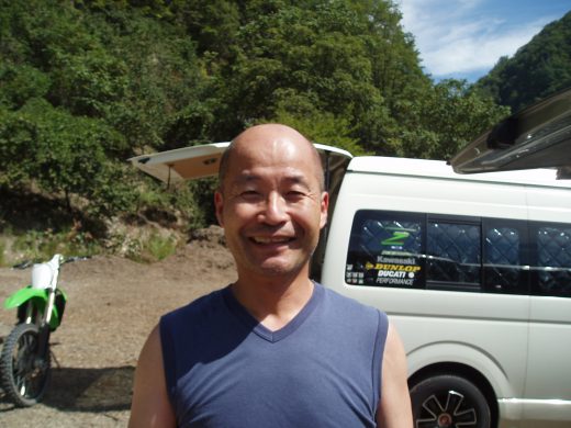 オートパーク　クワ