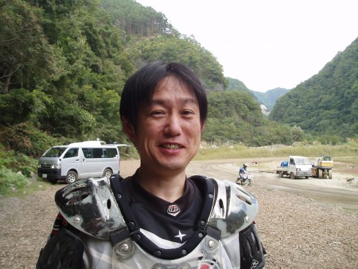 オートパーク　クワ