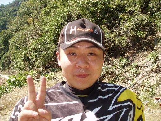 オートパーク　クワ