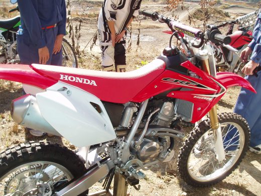 オートパーク　クワ