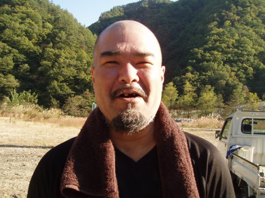 オートパーク　クワ