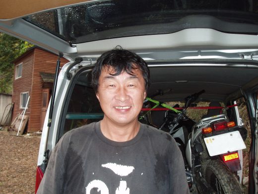 オートパーク　クワ