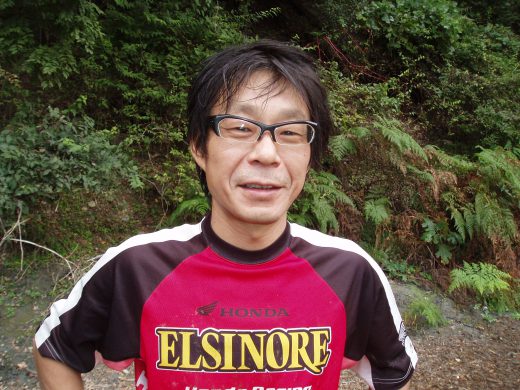 オートパーク　クワ