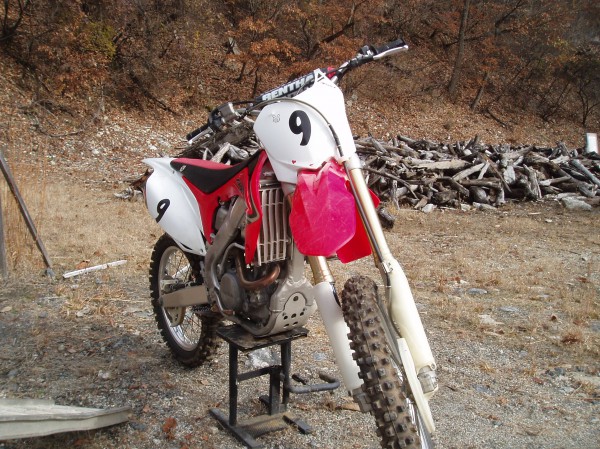 オートパーク　クワ