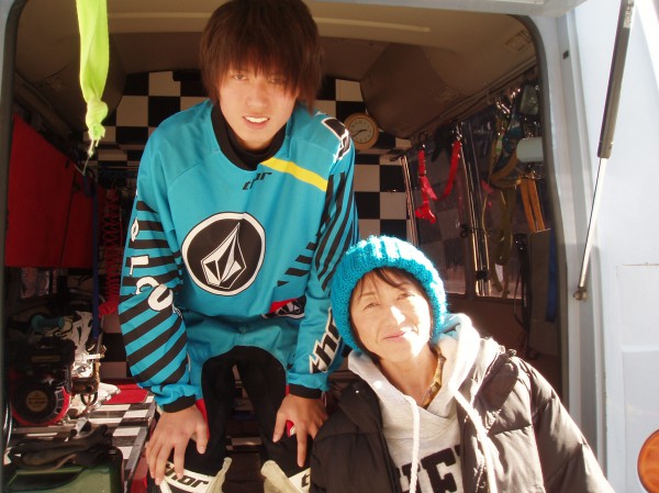 オートパーク　クワ