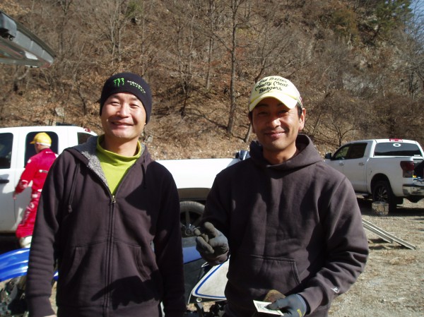 オートパーク　クワ