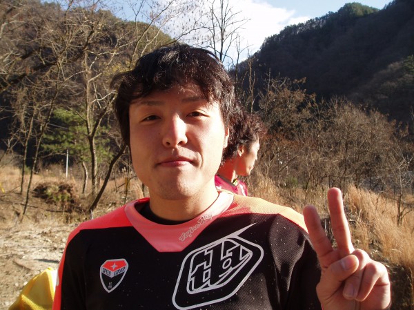 オートパーク　クワ