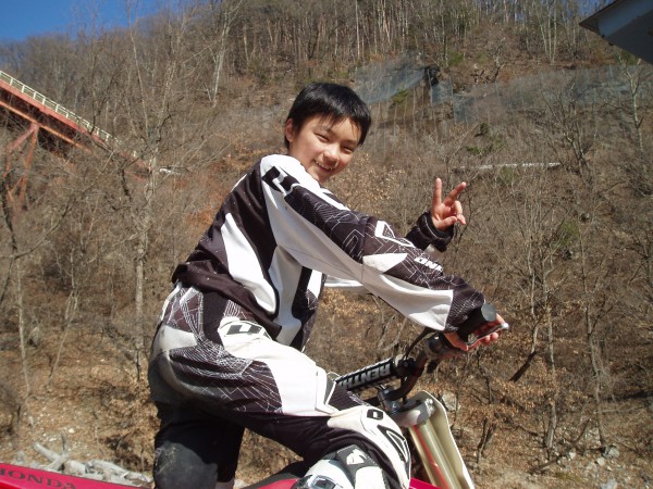 オートパーク　クワ