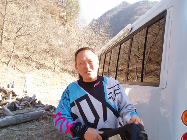 オートパーク　クワ