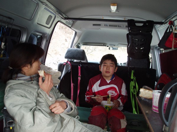 オートパーク　クワ