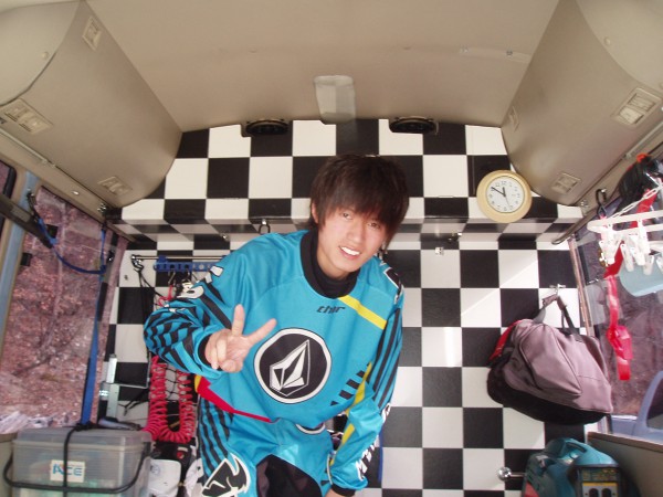 オートパーク　クワ