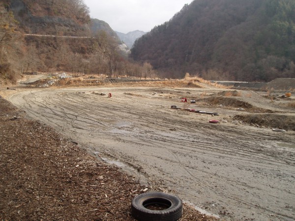 オートパーク　クワ