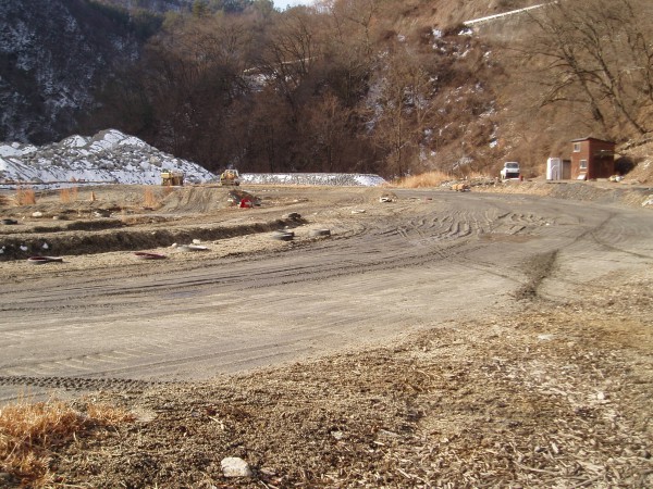 オートパーク　クワ