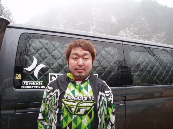 オートパーク　クワ