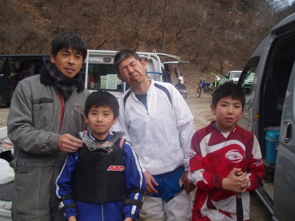 オートパーク　クワ