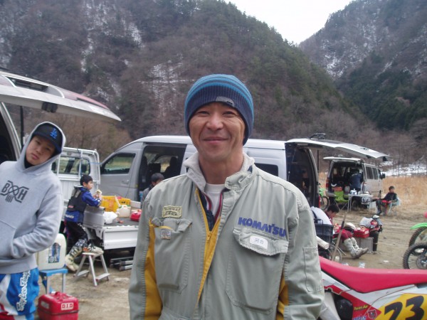 オートパーク　クワ