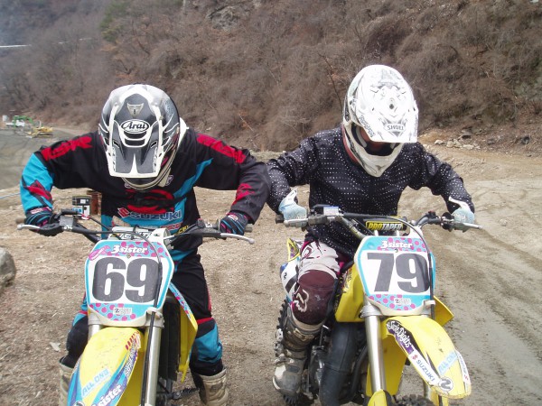 オートパーク　クワ