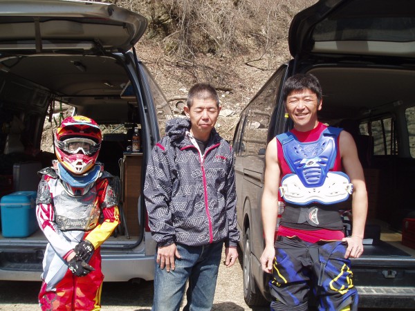 オートパーク　クワ