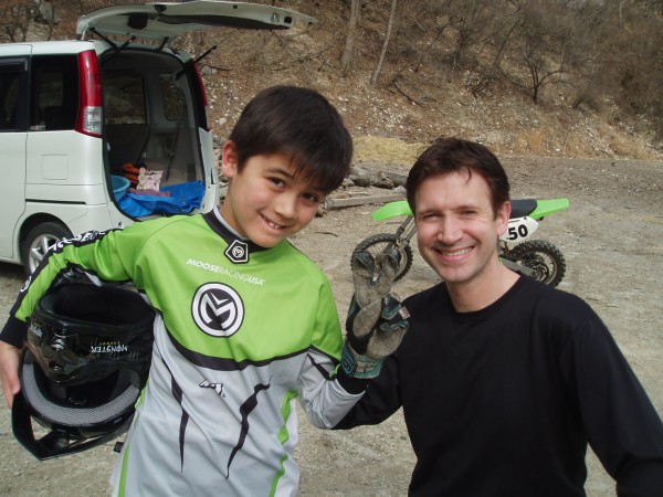 オートパーク　クワ