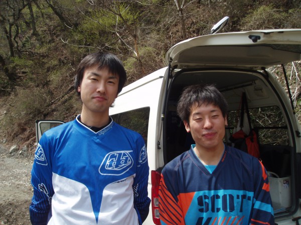 オートパーク　クワ