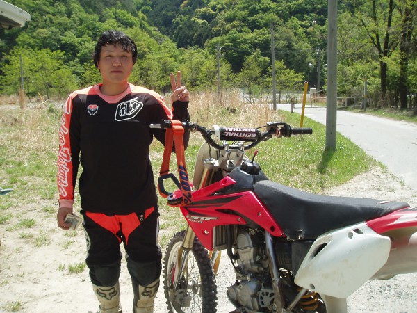 オートパーク　クワ