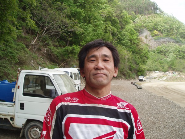 オートパーク　クワ