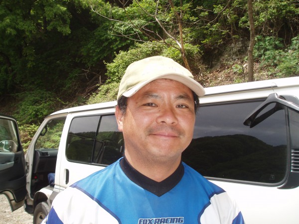 オートパーク　クワ