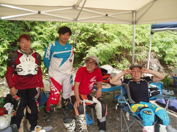 オートパーク　クワ