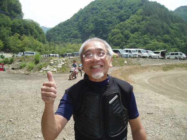 オートパーク　クワ