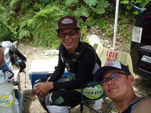 オートパーク　クワ