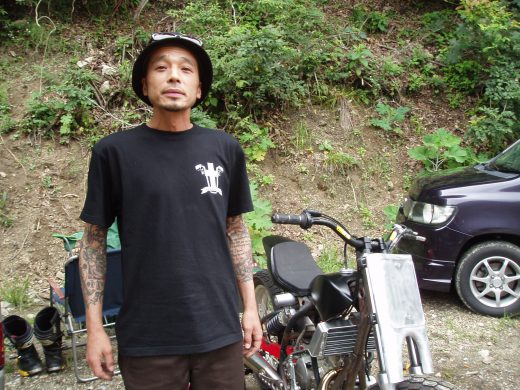 オートパーク　クワ