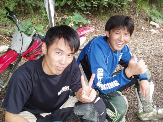 オートパーク　クワ