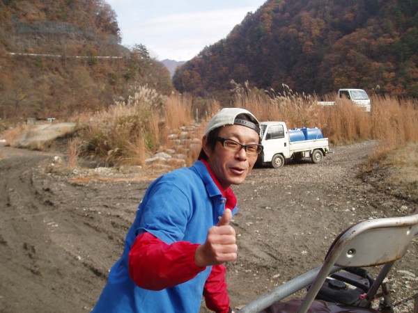 オートパーク　クワ