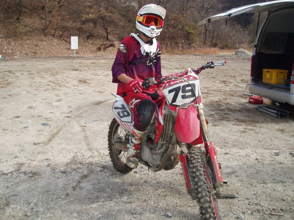 オートパーク　クワ