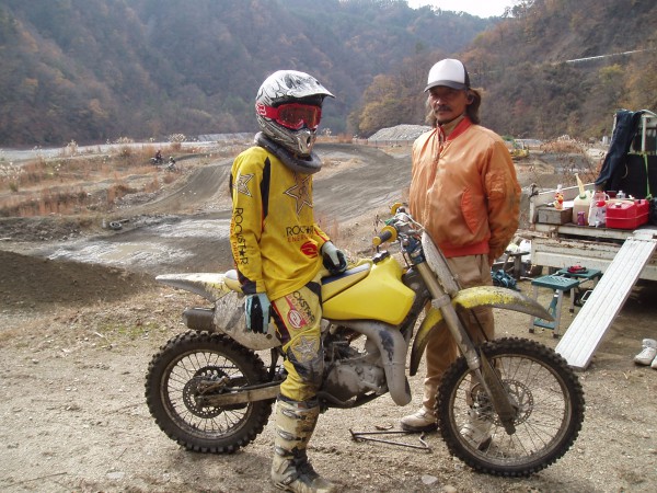 オートパーク　クワ