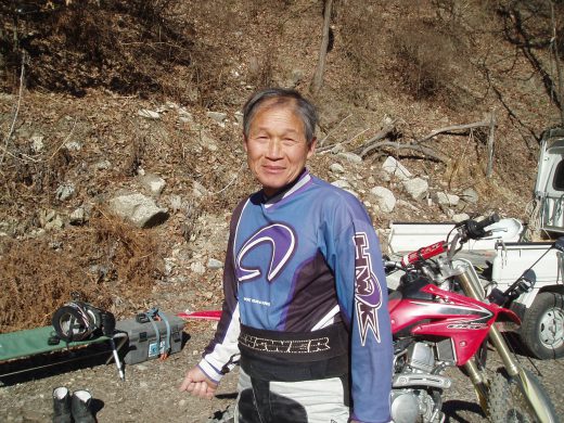 オートパーク　クワ