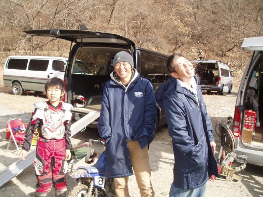 オートパーク　クワ