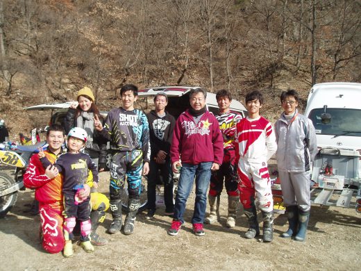 オートパーク　クワ