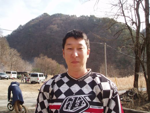 オートパーク　クワ