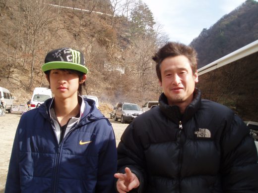 オートパーク　クワ