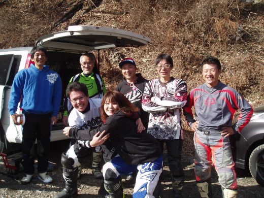 オートパーク　クワ