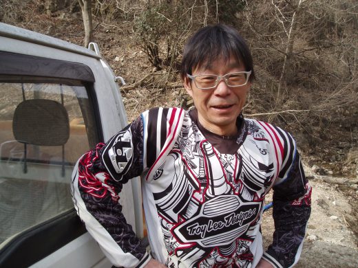 オートパーク　クワ