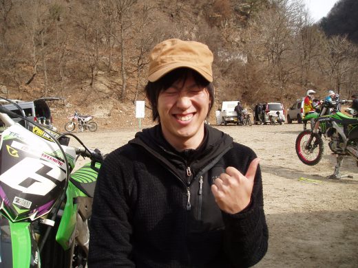 オートパーク　クワ