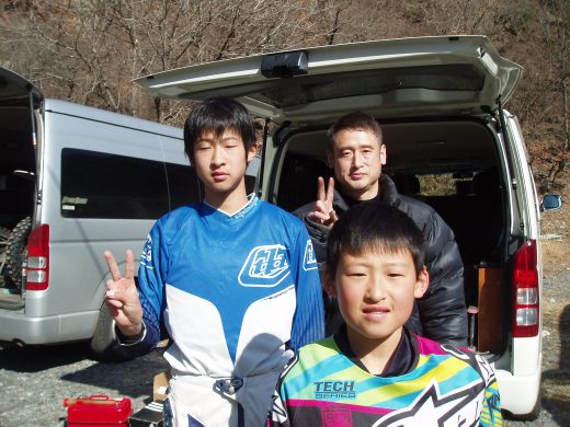 オートパーク　クワ