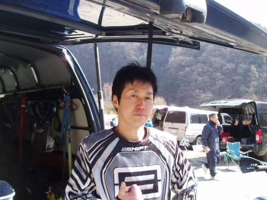 オートパーク　クワ