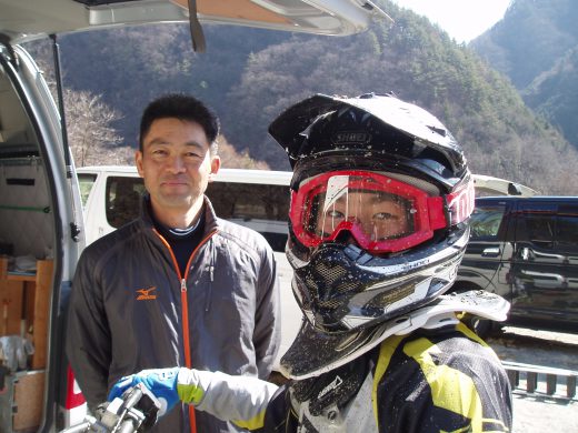 オートパーク　クワ